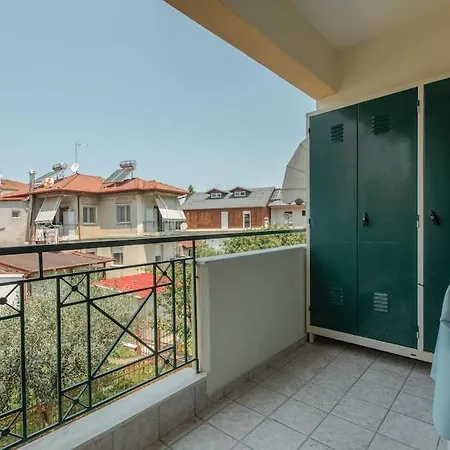 Tommy'S Family Apartment Katerini Exterior photo